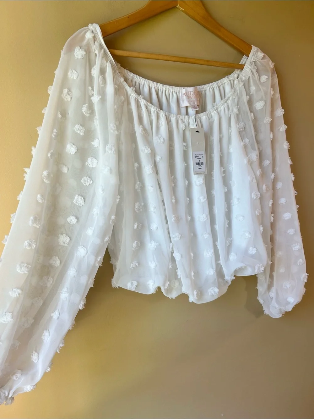 NWT Francesca’s Audrey Parks White Off-Shoulder Swiss Dot Blouse size S Beach